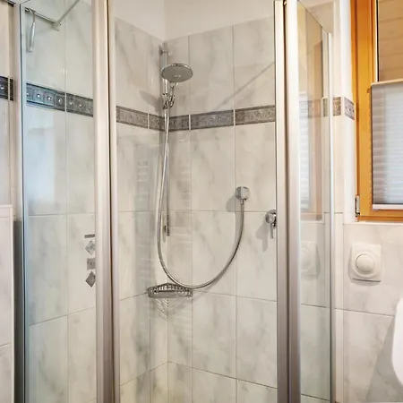 Apartament Gallist *